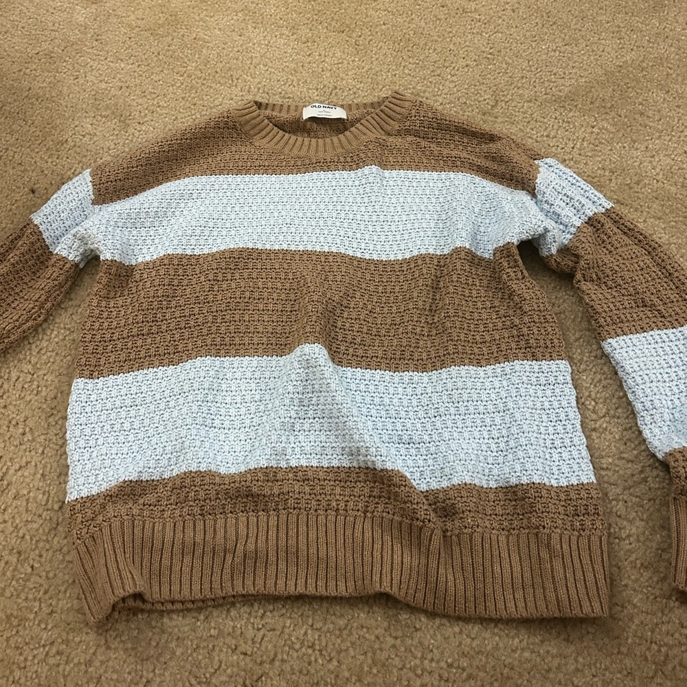 Old Navy Knitted Sweater